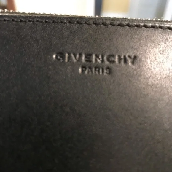 GIVENCHY leather LOVE clutch - Picture 7 of 13